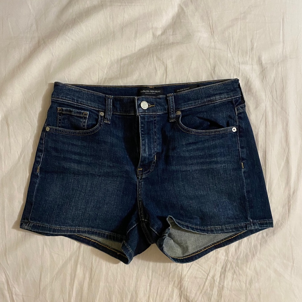 Banana Republic Jean Shorts, size 28